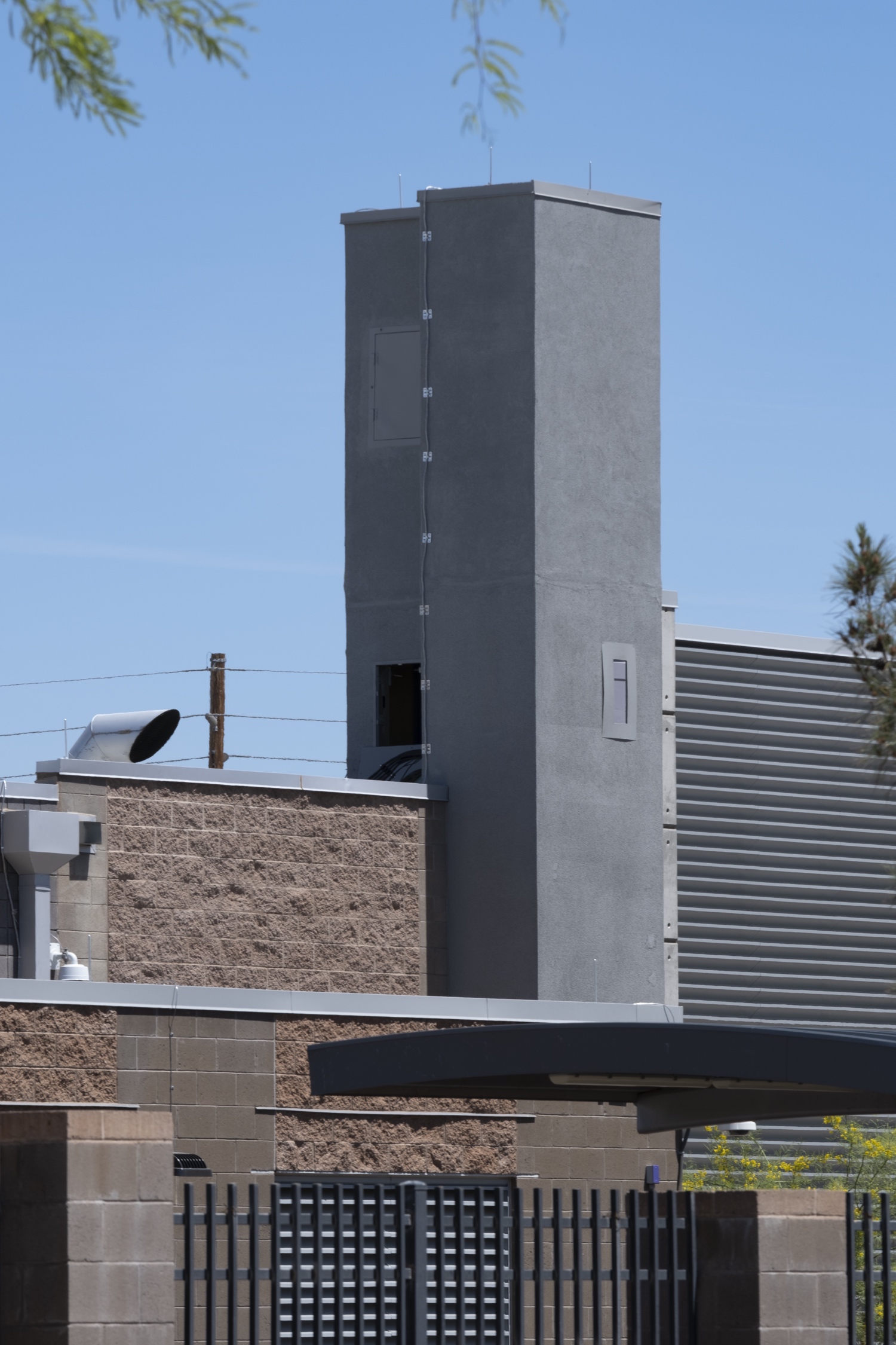 Rooftop Wall photo 4